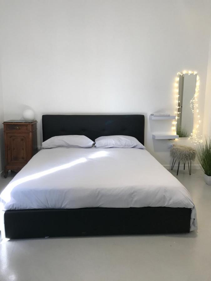 Palazzo Pilo Bed & Breakfast Sassari Luaran gambar