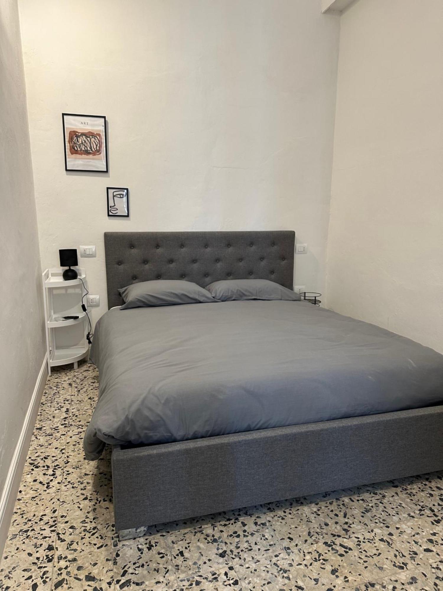 Palazzo Pilo Bed & Breakfast Sassari Luaran gambar