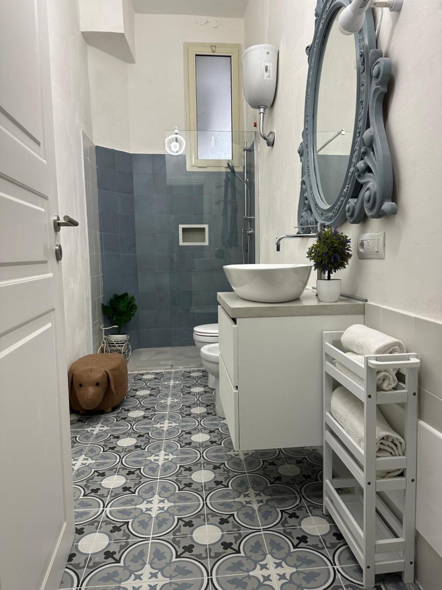 Palazzo Pilo Bed & Breakfast Sassari Luaran gambar